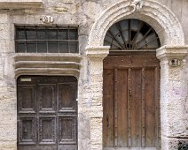Double porte au 21  rue de la Foire
